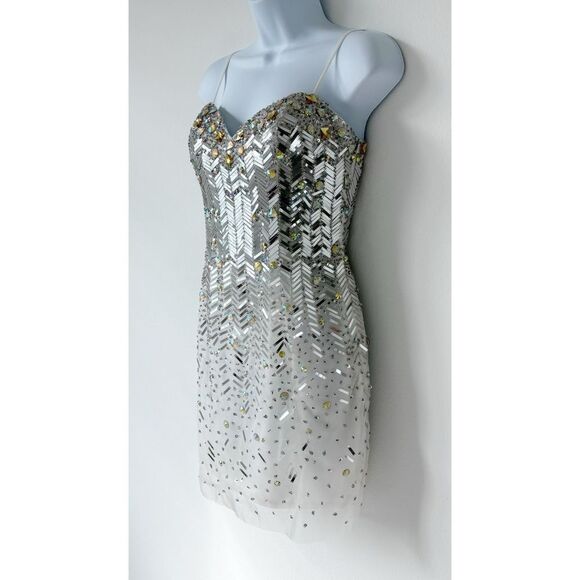 Dave & Johnny Sequin Lace-Up Backless Bodycon Dress | Size 7/8 - Picture 4 of 15